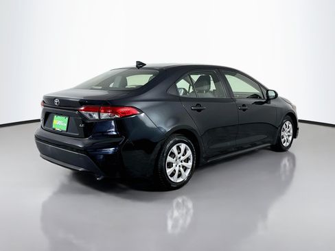 Used 2020 Toyota Corolla LE FWD image 10