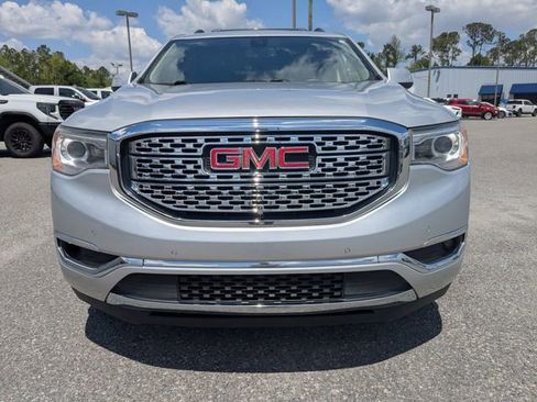 Used 2017 GMC Acadia Denali w/ Technology Package image 9