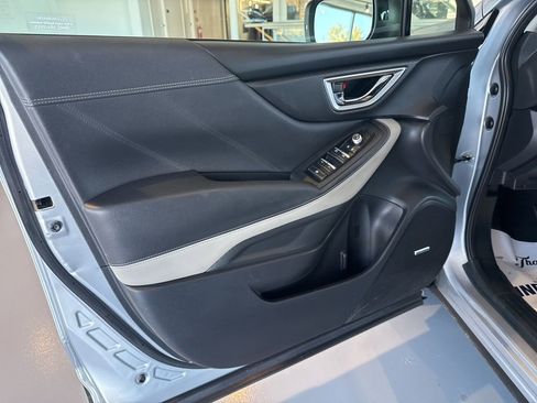 Used 2023 Subaru Forester Limited image 17
