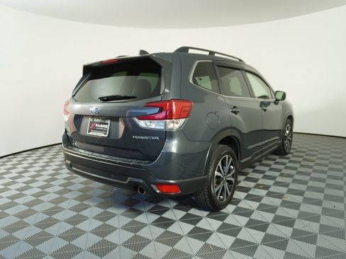 Certified 2021 Subaru Forester Limited image 8