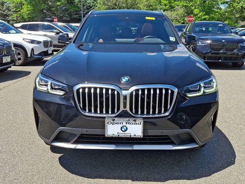 Used 2023 BMW X3 xDrive30i w/ Premium Package AWD/4WD image 2