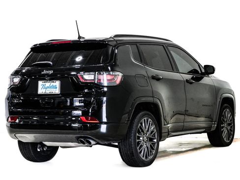 Used 2022 Jeep Compass High Altitude AWD/4WD image 7