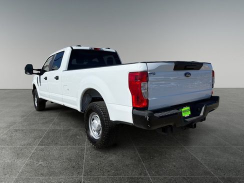 Used 2022 Ford F250 XL w/ Power Equipment Group AWD/4WD image 4