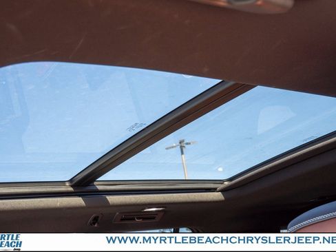 Used 2024 GMC Yukon Denali Ultimate image 20