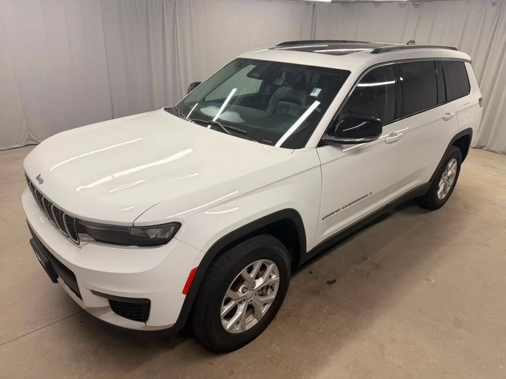 Used 2023 Jeep Grand Cherokee L Limited AWD/4WD image 7