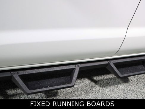 Used 2024 Nissan Frontier PRO-4X w/ Off-Road Protection Package image 12