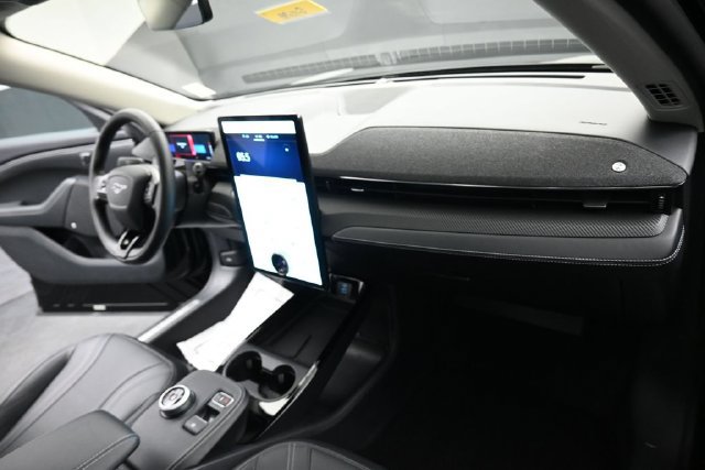 Certified 2023 Ford Mustang Mach-E Premium RWD image 28