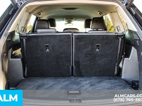 Used 2024 Volkswagen Atlas SE image 24