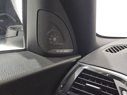 Used 2021 BMW M2 Competition image 31