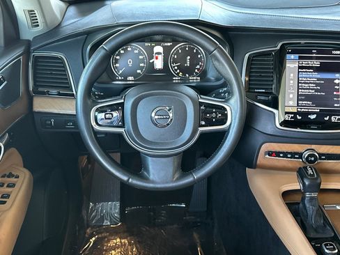 Used 2016 Volvo XC90 T6 Inscription AWD/4WD image 16