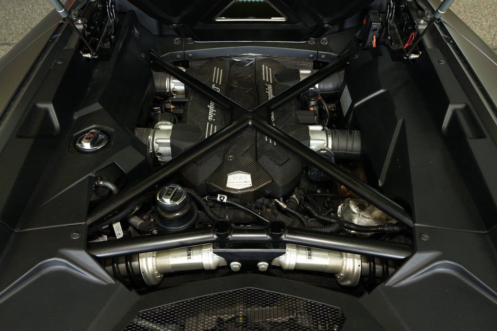 Used 2015 Lamborghini Aventador LP 700-4 AWD/4WD image 28