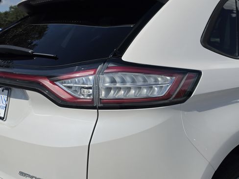 Used 2018 Ford Edge Sport w/ Technology Package AWD/4WD image 14