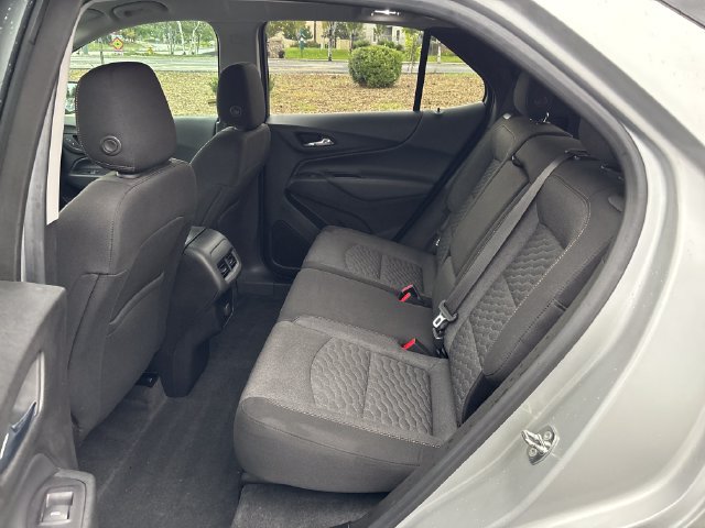 Used 2018 Chevrolet Equinox LT AWD/4WD image 18