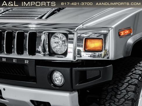 Used 2009 HUMMER H2 Luxury AWD/4WD image 17