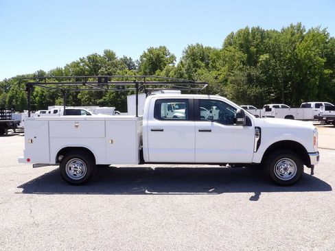 Used 2023 Ford F250 XL w/ XL Chrome Package AWD/4WD image 9