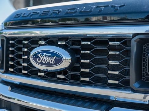 Used 2023 Ford F350 Lariat w/ Chrome Package AWD/4WD image 10