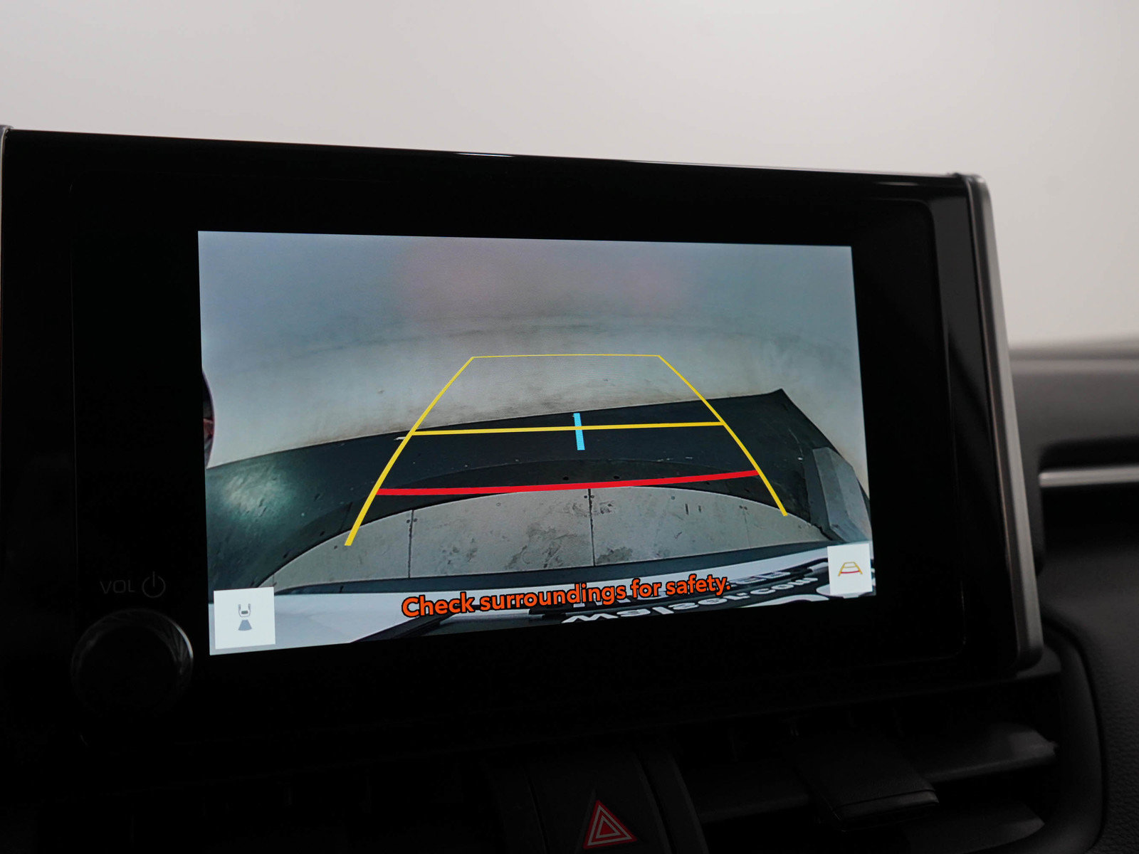 Used 2024 Toyota RAV4 XLE AWD/4WD image 27