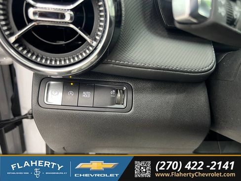 Used 2025 Chevrolet Equinox LT FWD image 21