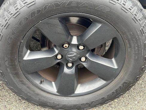 Used 2019 RAM 1500 Big Horn image 10