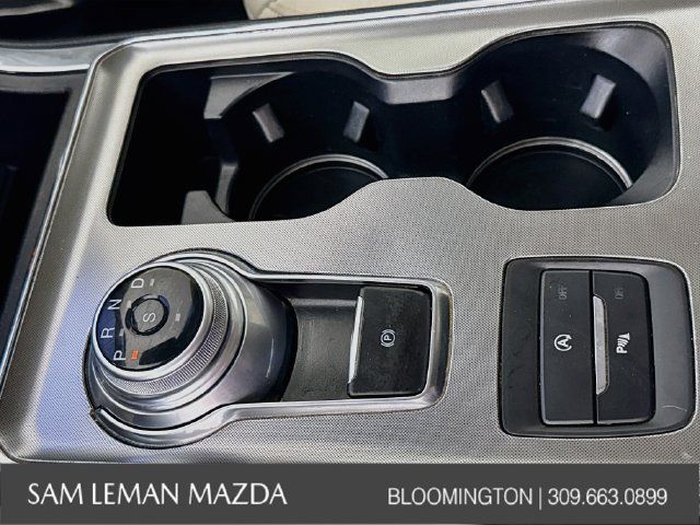 Used 2022 Ford Edge Titanium AWD/4WD image 16