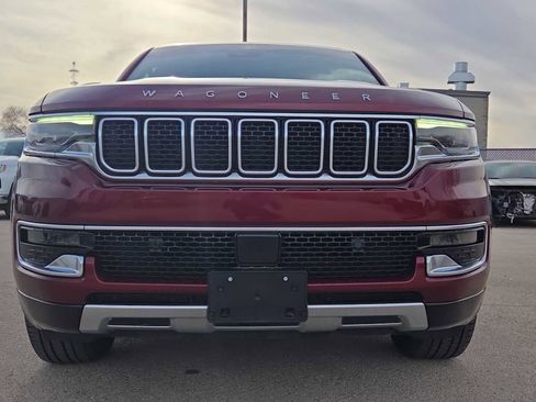 Used 2022 Jeep Wagoneer Series III w/ Flexible Seating Group image 9