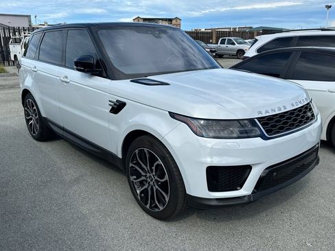 Used 2019 Land Rover Range Rover Sport SE image 2