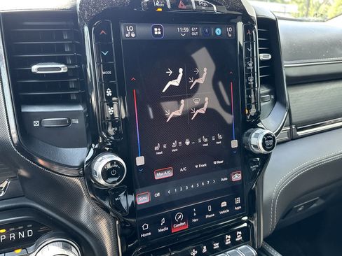 Used 2022 RAM 1500 Limited AWD/4WD image 17