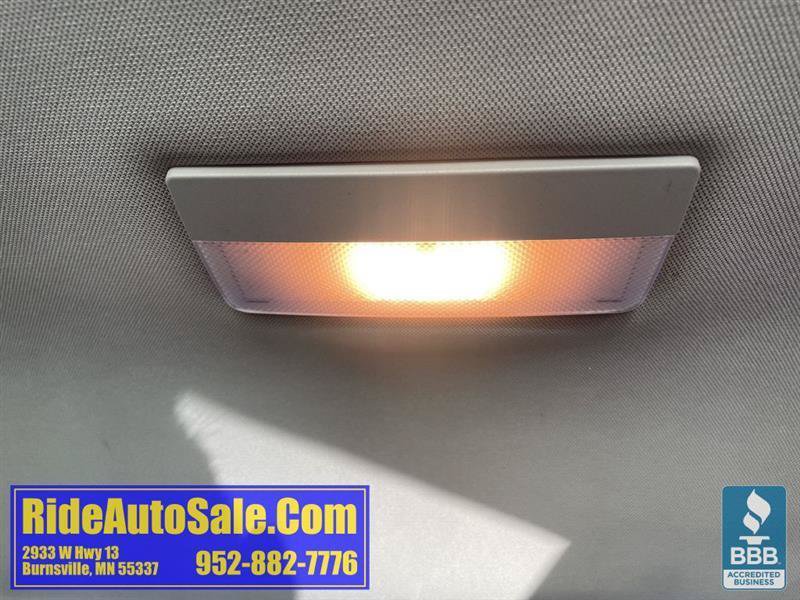 Used 2011 Chevrolet Equinox LT w/ Driver Convenience Package FWD image 34