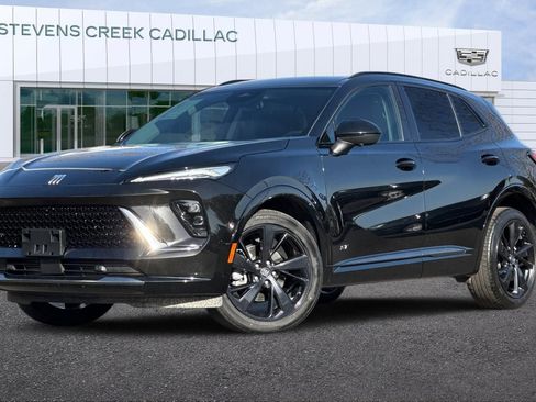 Used 2025 Buick Envision Sport Touring image 7