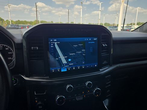 Used 2022 Ford F150 XLT w/ Equipment Group 302A High AWD/4WD image 26