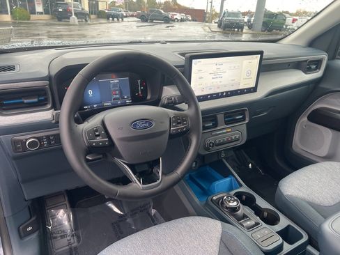 New 2025 Ford Maverick XLT w/ XLT Luxury Package image 21