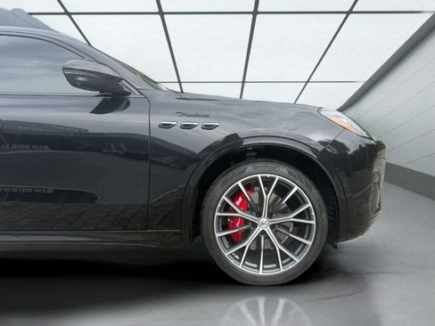 Certified 2023 Maserati Grecale Modena AWD/4WD image 50