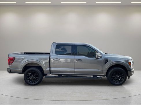 Used 2025 Ford F150 Lariat w/ Equipment Group 502A High AWD/4WD image 7