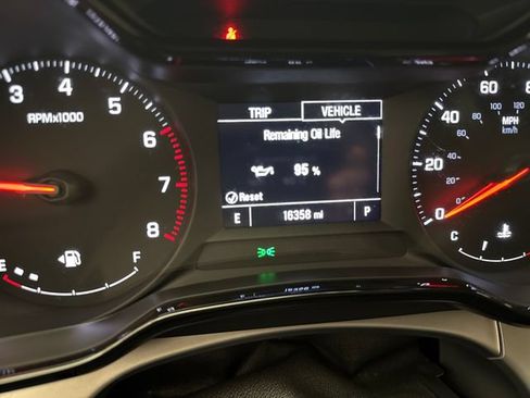 Used 2024 Chevrolet Trax LS FWD image 16