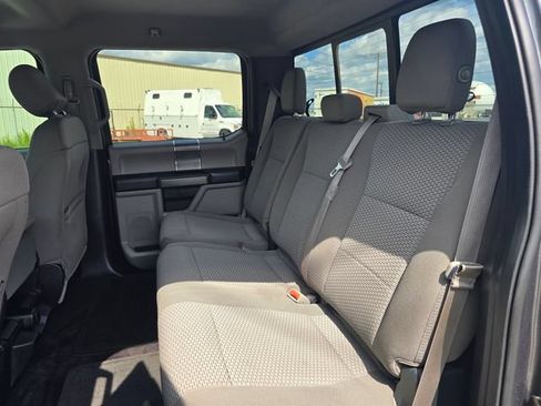 Used 2017 Ford F150 XLT w/ Equipment Group 302A Luxury AWD/4WD image 11