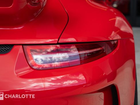 Used 2015 Porsche 911 GT3 RWD image 16