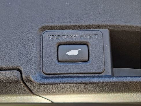 Used 2022 Acura RDX A-Spec image 16