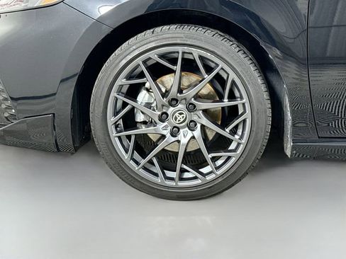 Used 2025 Toyota Camry XSE image 30