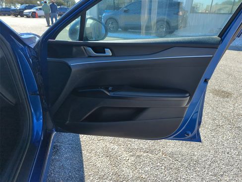 Used 2022 Kia K5 GT-Line image 31