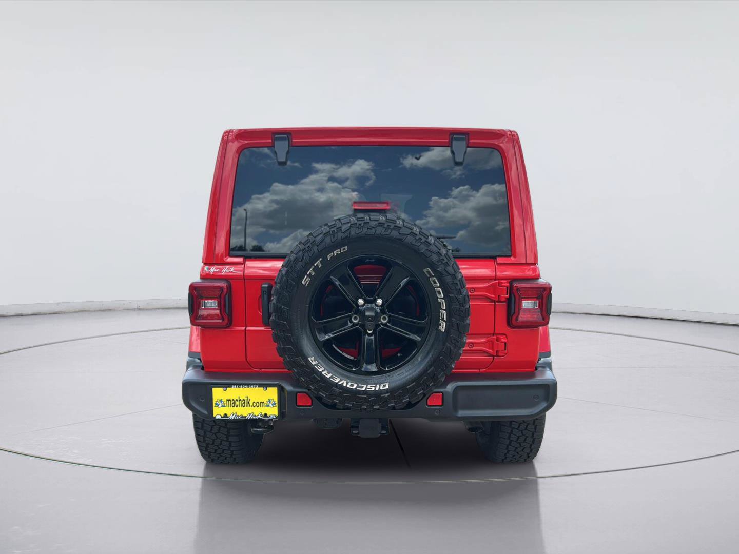 Used 2023 Jeep Wrangler Unlimited Sahara AWD/4WD image 5