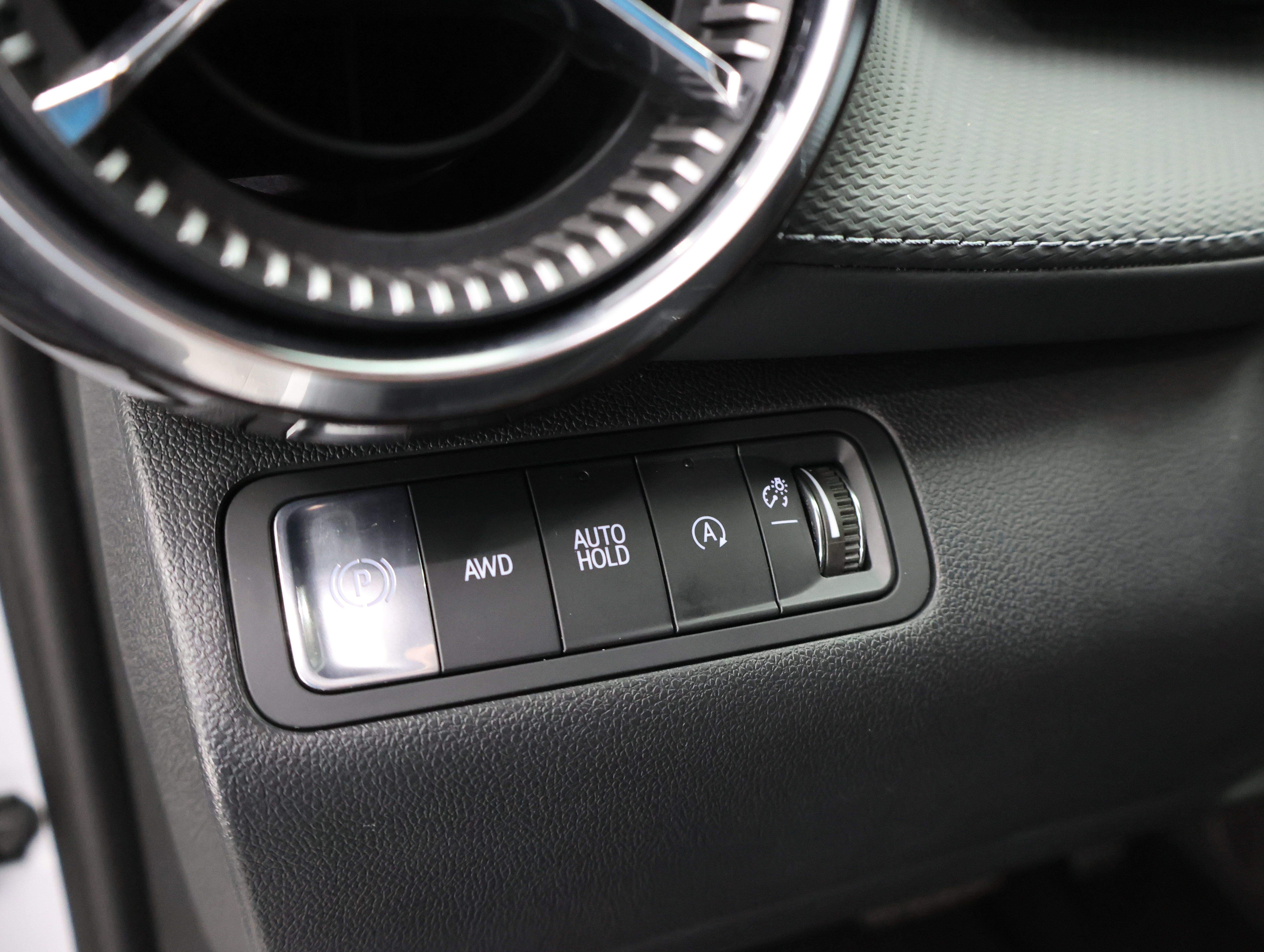Used 2026 Chevrolet Equinox LT AWD/4WD image 37