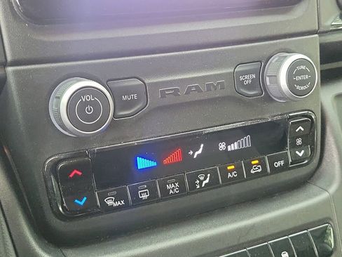 Used 2025 RAM ProMaster 3500 w/ Convenience Group FWD image 28