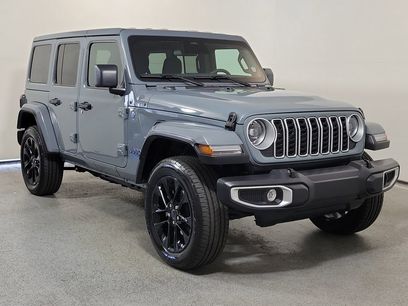 Used 2025 Jeep Wrangler Unlimited Sahara w/ Safety Group