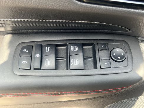 Used 2023 Dodge Durango R/T AWD/4WD image 12