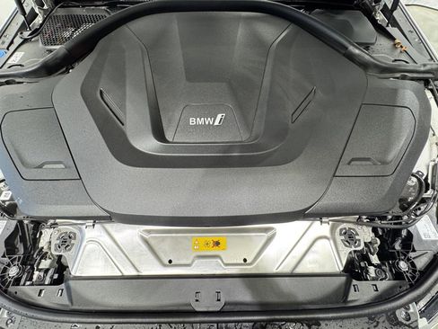 Certified 2025 BMW i4 xDrive40i w/ M Sport Package image 34