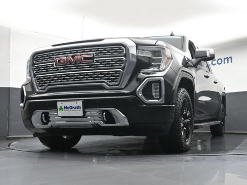 Used 2021 GMC Sierra 1500 Denali w/ Driver Alert Package II AWD/4WD image 7