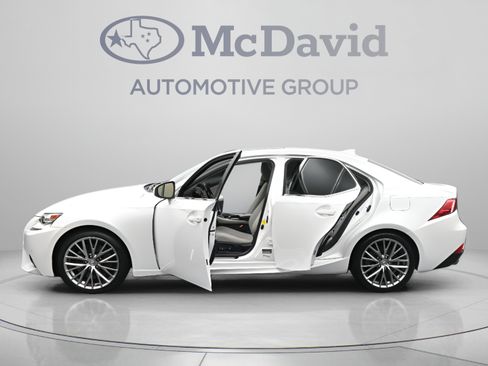 Used 2016 Lexus IS 200t w/ Navigation System Package RWD image 42