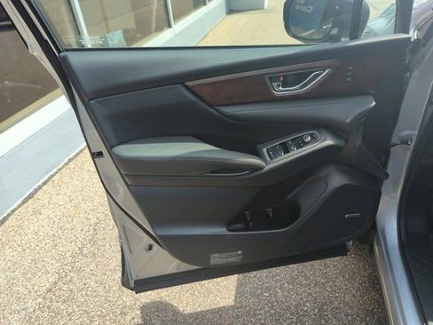 Used 2025 Subaru Ascent Touring image 12