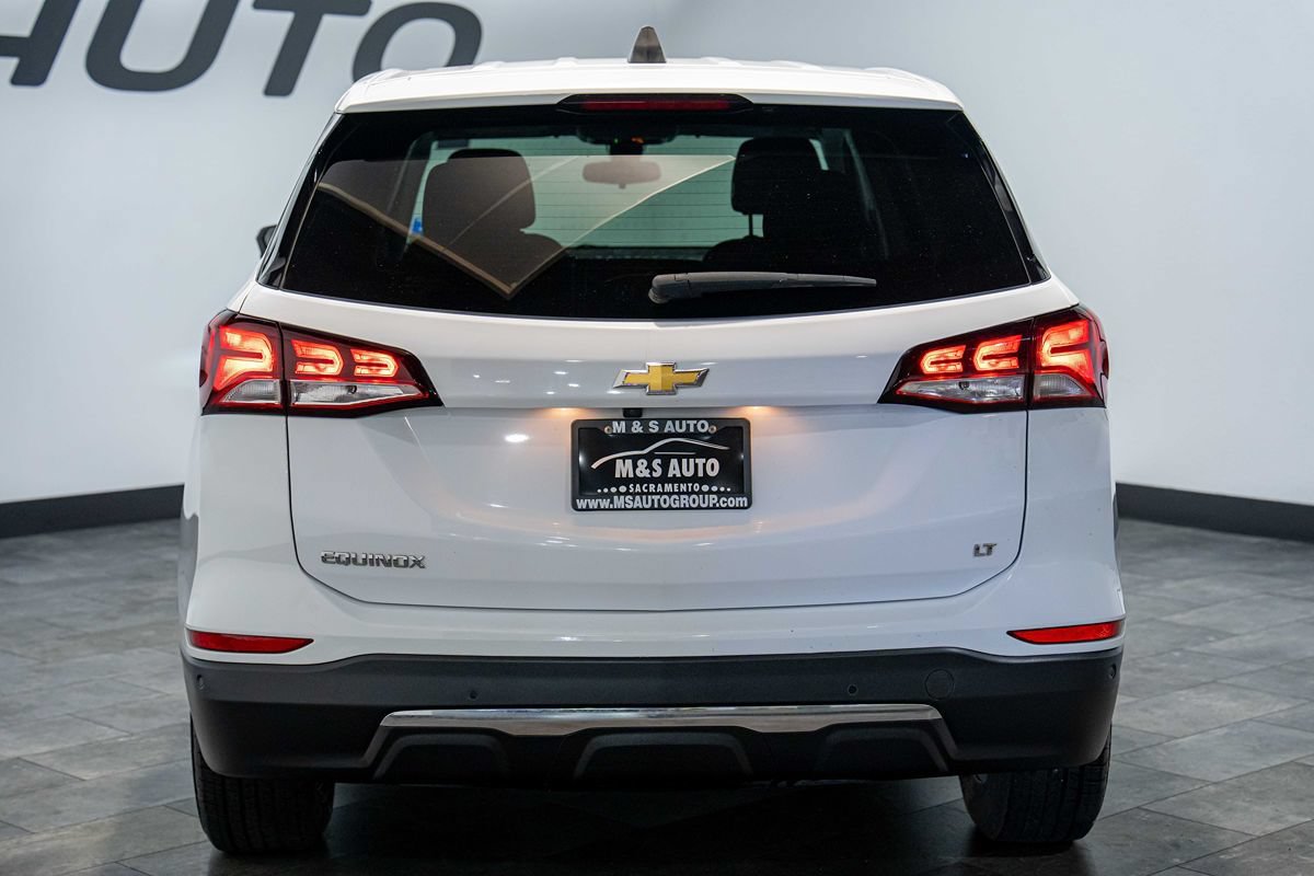 Used 2022 Chevrolet Equinox LT w/ Driver Convenience Package FWD image 5