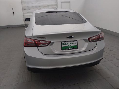 Used 2022 Chevrolet Malibu LT w/ Redline Edition FWD image 6